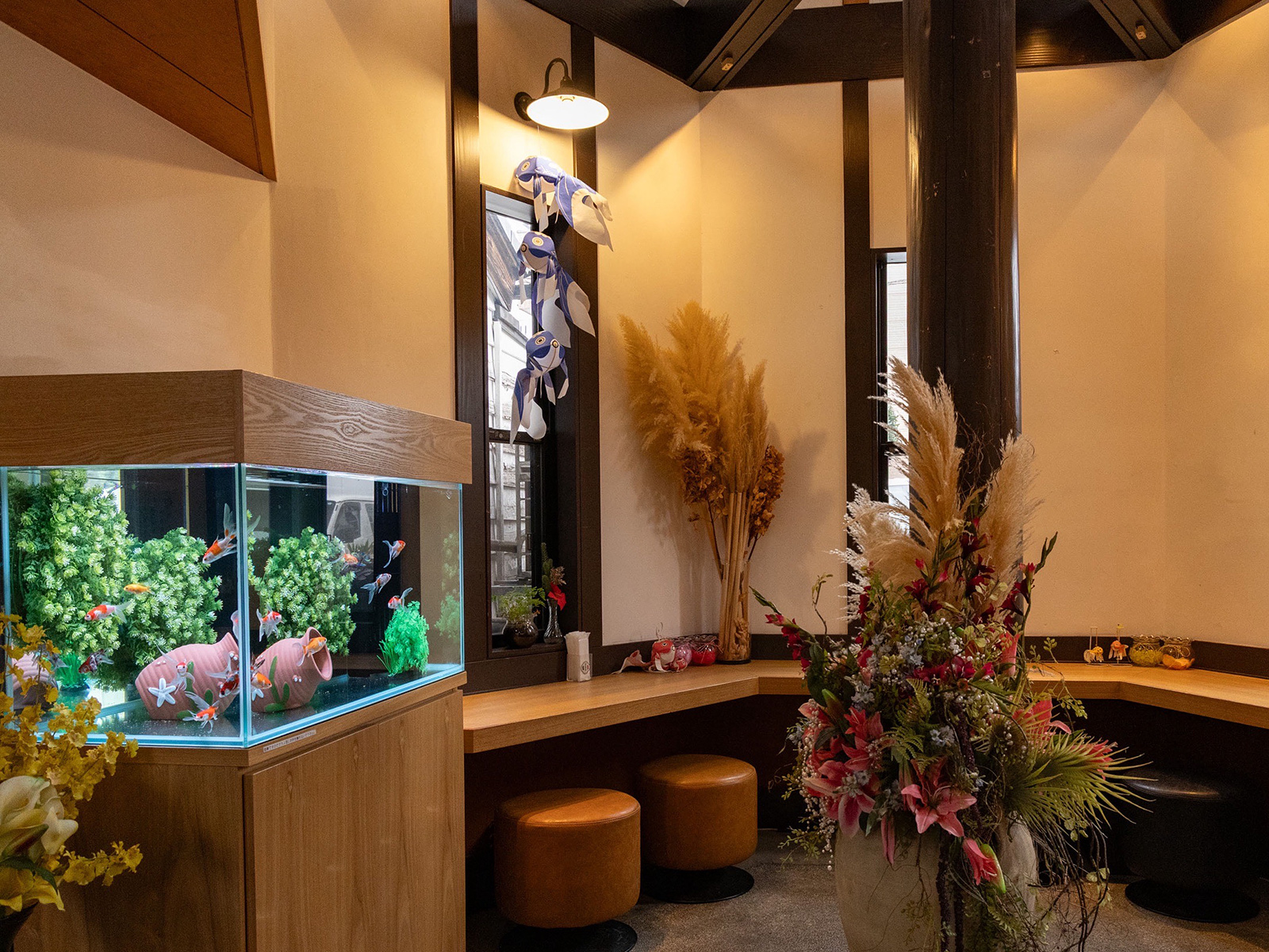 金魚亭 川越 小江戸 店内